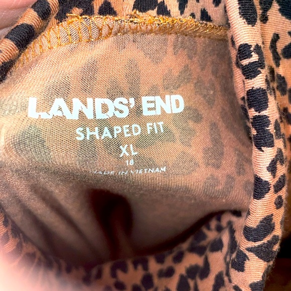 LANDS END Women's Shaped Fit long sleeve turtle neck, XL - Picture 3 of 3